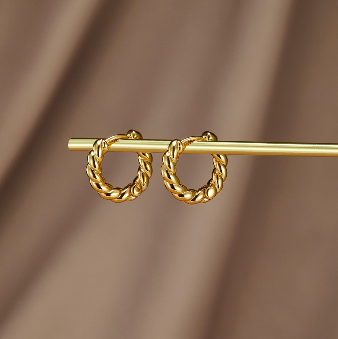Layla Gold Twist auskari
